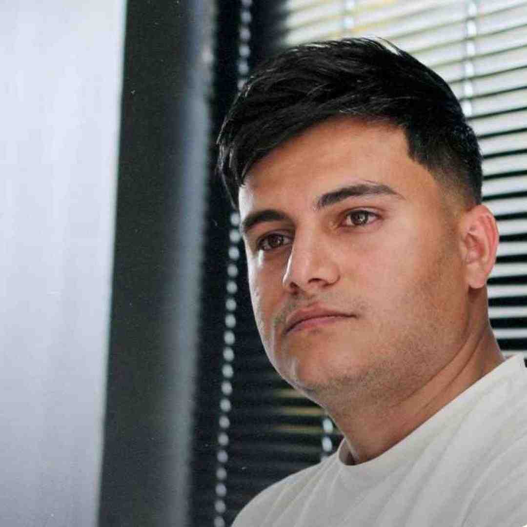 روح الله کرمی و رامین کرمی مهربان چو عسلی خیالت خو ولیم