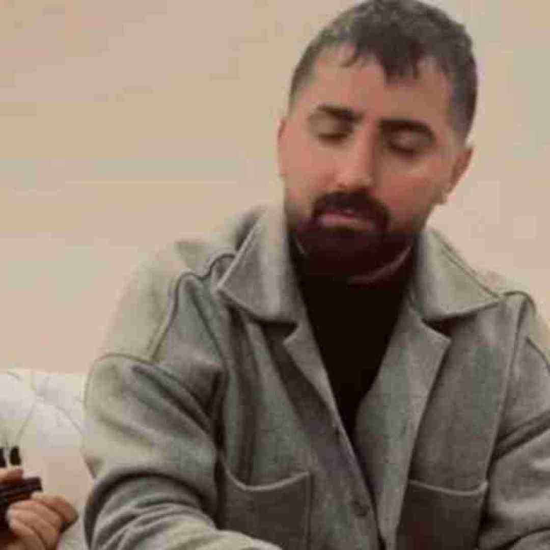 محسن نصری دور خان