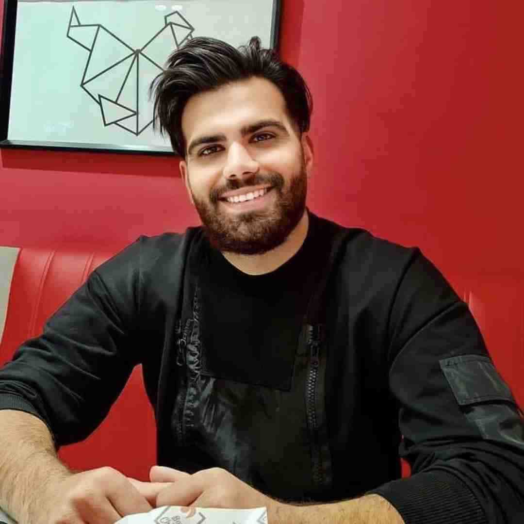 نوید کریمی  الان ببینمت بغل بگیرمت