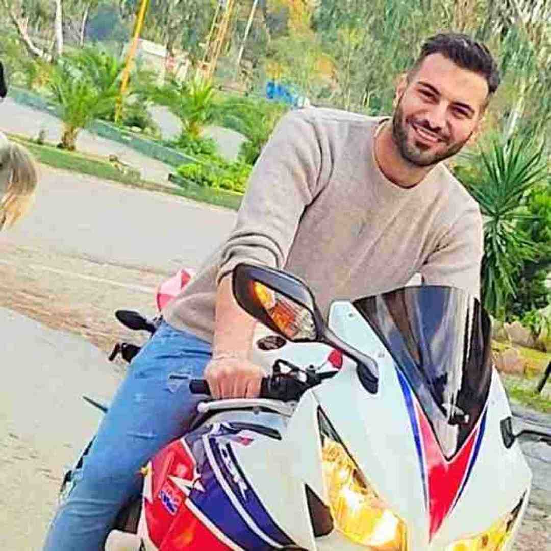 کیوان هی گفتم عاشق نشم ولی خو شدم