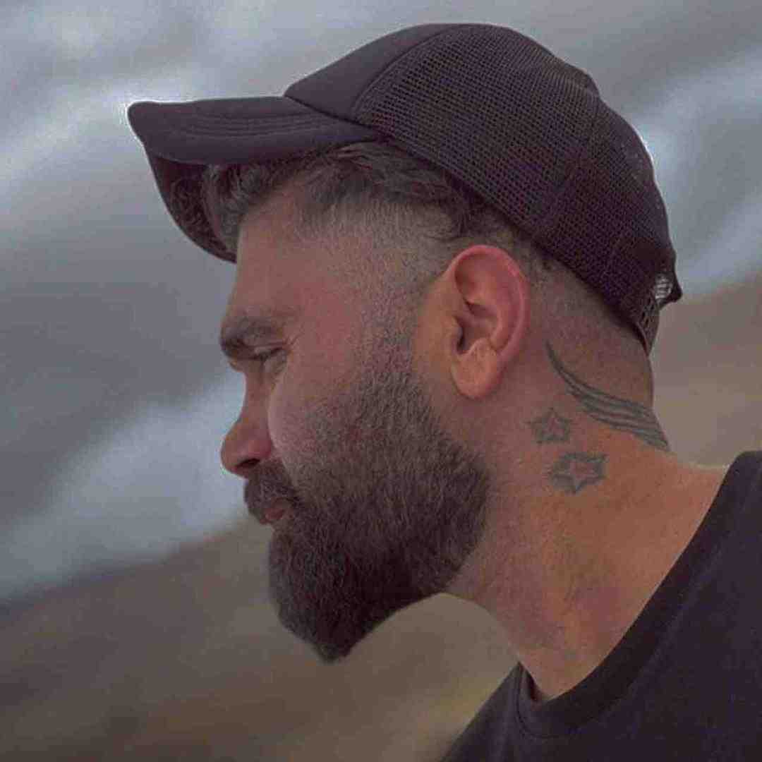 نیما گلنژاد عاشقمه عاشق او چال گونه می