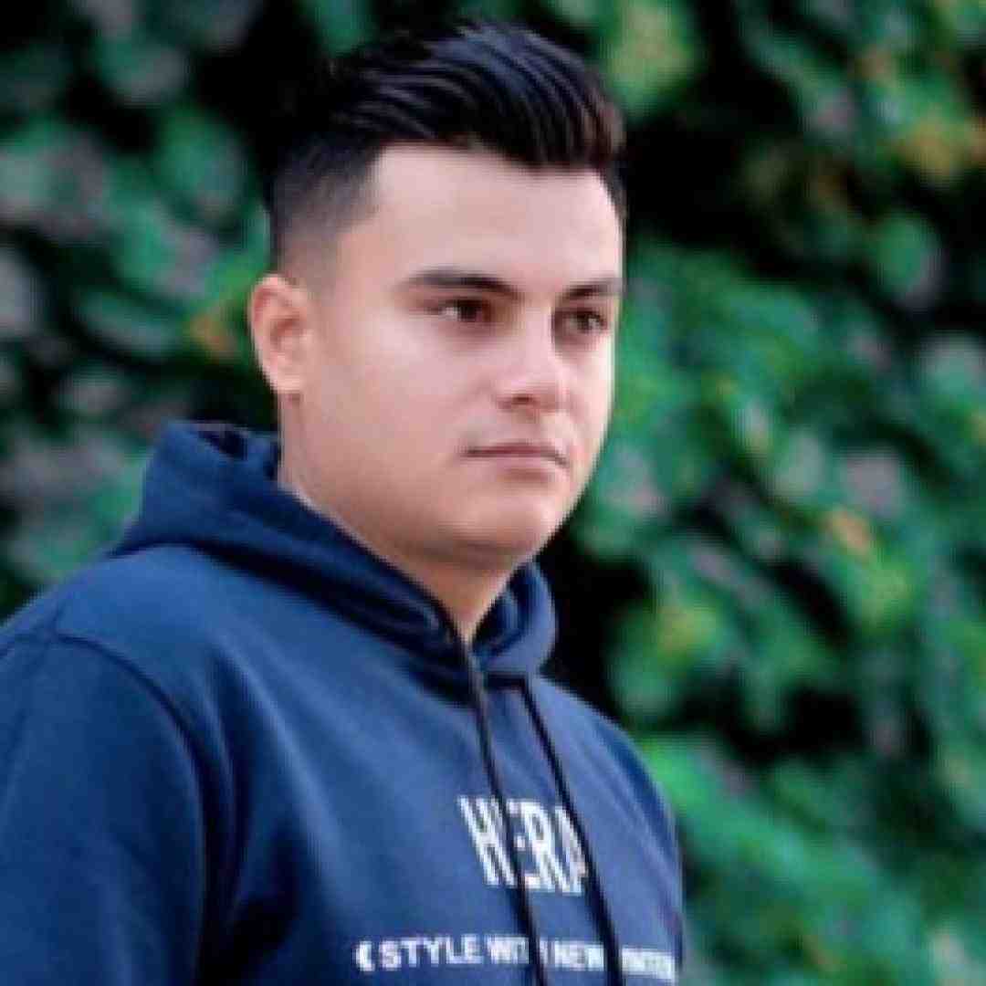 رامین کرمی حال خرابی