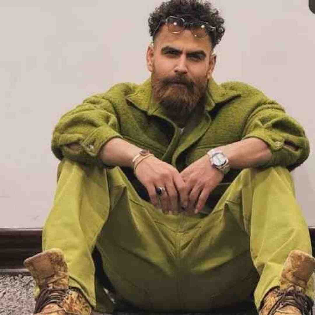 معین زد جز تو هیچ مرحمی به قلب من اثر نکرد