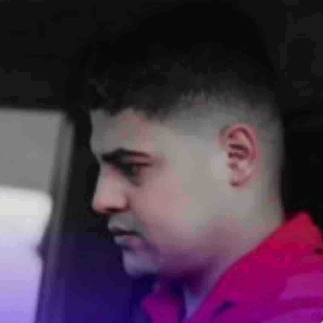 امیرحافظ رنجبر شب شد هم خوابم نمیبره چرا عطرت