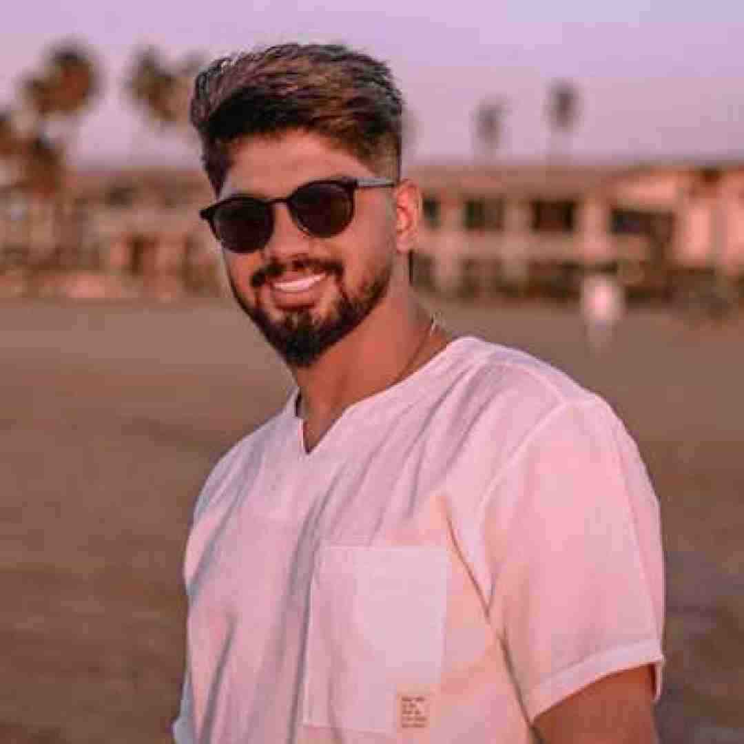 امیر فضلی فلک داد