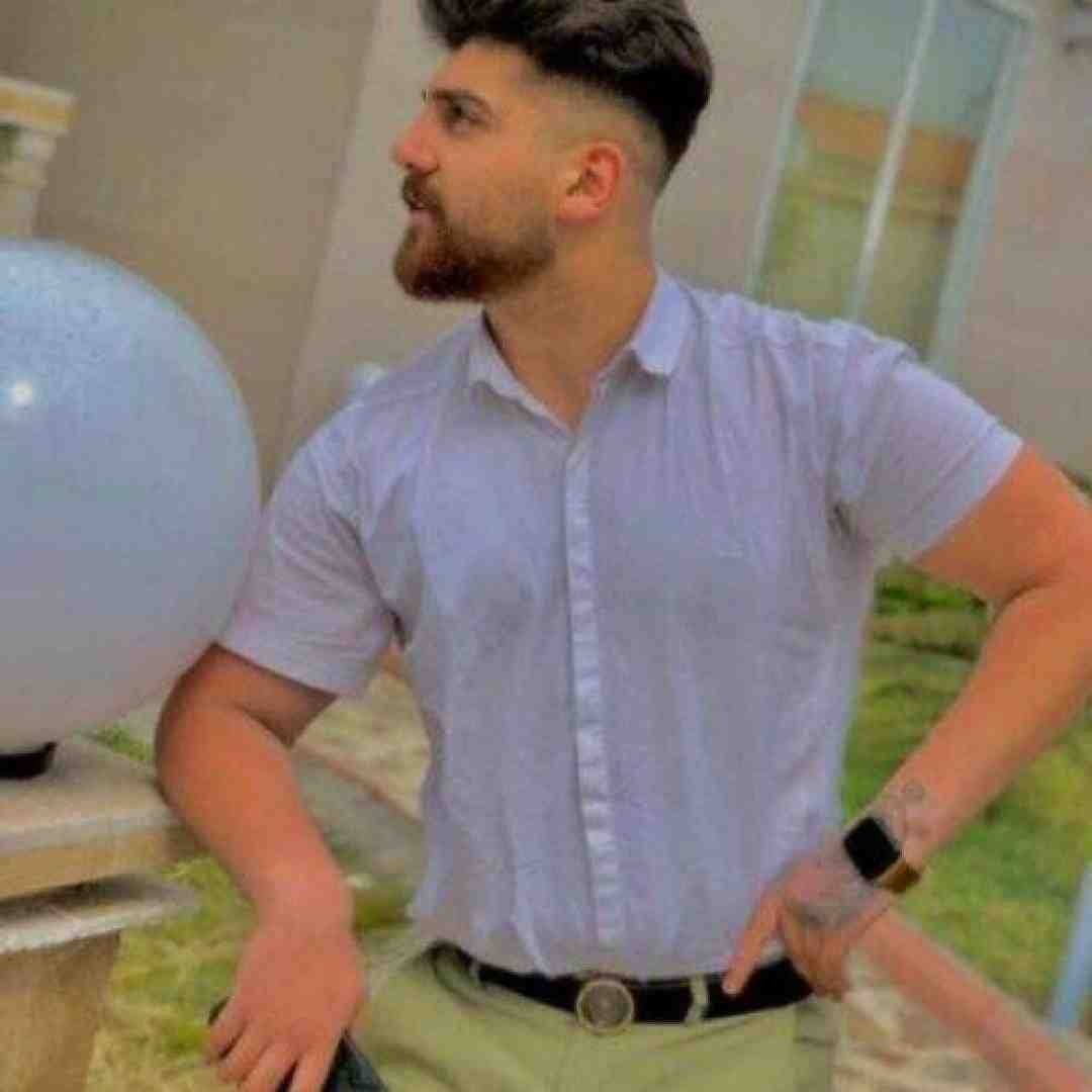 ماهان خادمی چشمون دا بمیرم مه آسمون ماهی