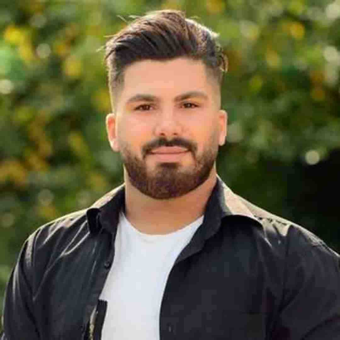 فرشاد کلوانی چقد امشب دلم واسه تو پر میزنه