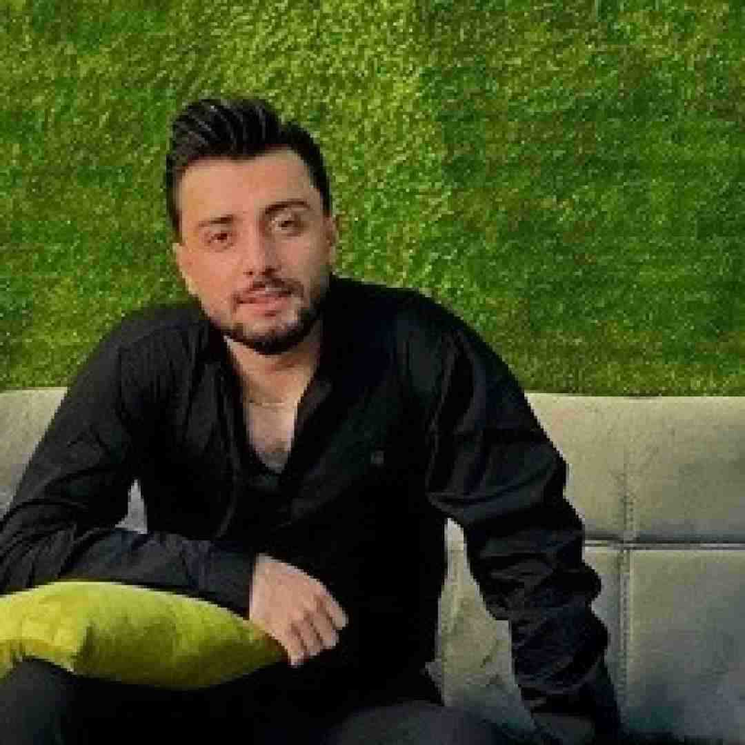 کامران خلیلی غریبه پشت فرمونا ونه کنار ته خندونا
