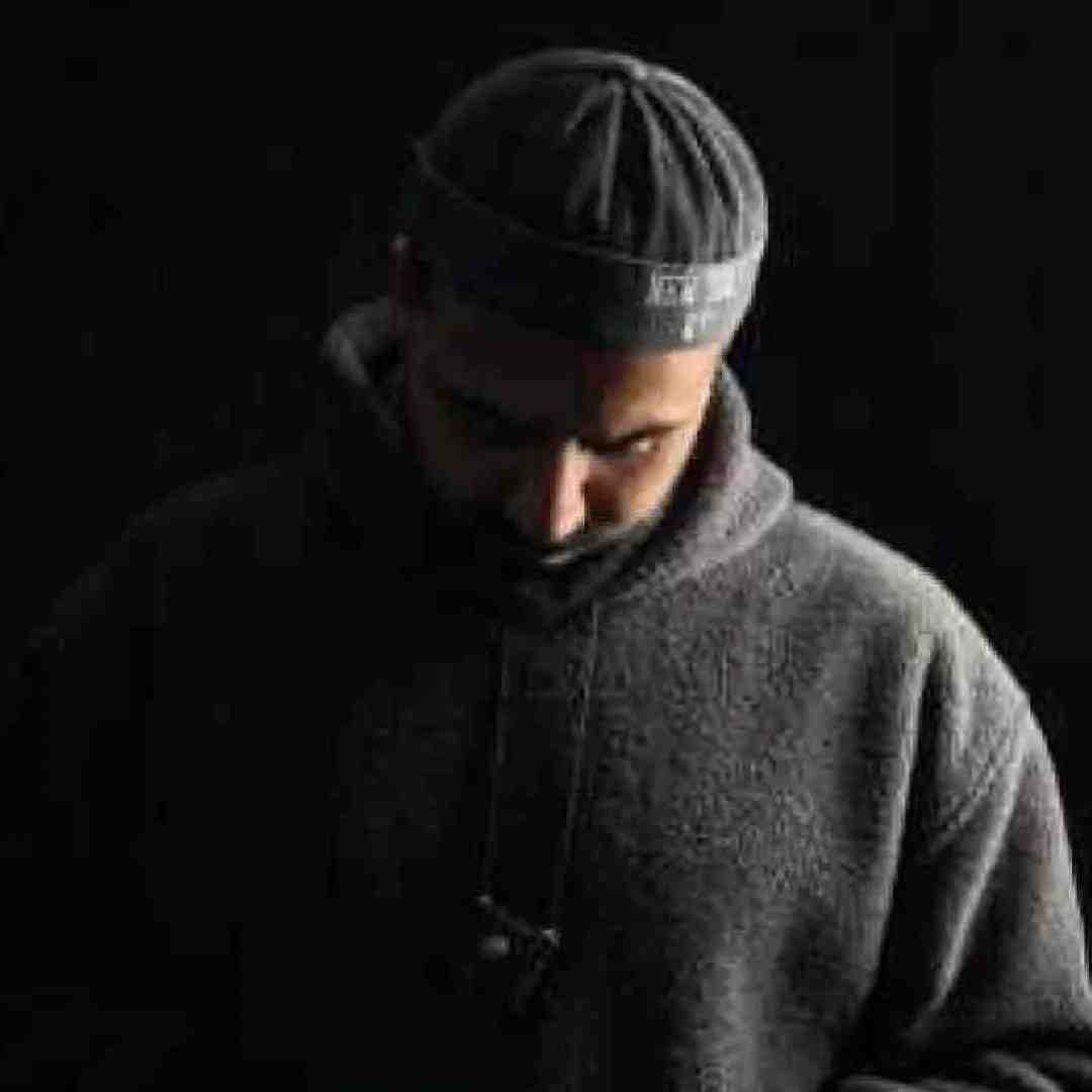 رضا شیری لک زده دلم یه شب زیر بارون بریم دریا