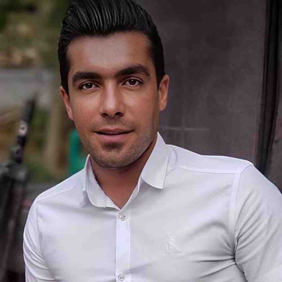 فرشید حکمتی تو لرز من لاشمه تیر پر کلاشمه
