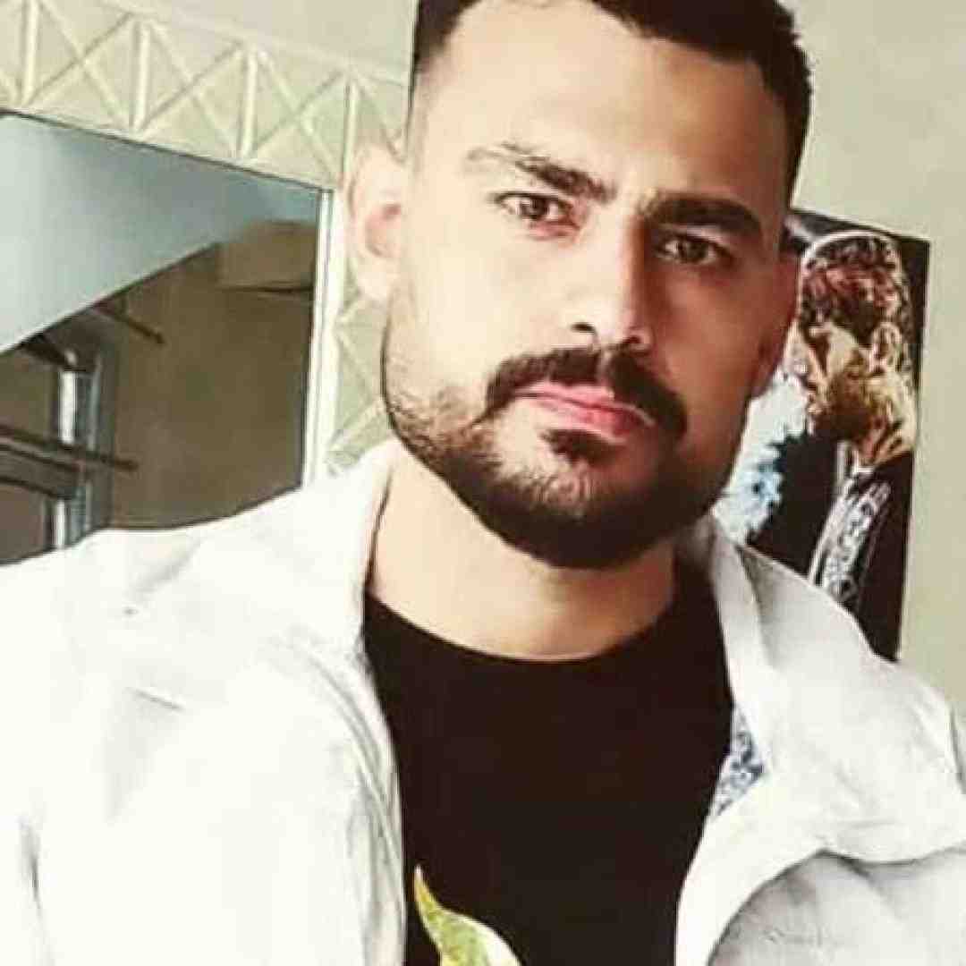 روح الله کرمی نوای رفیقیلد بیوشم که خاک پادم