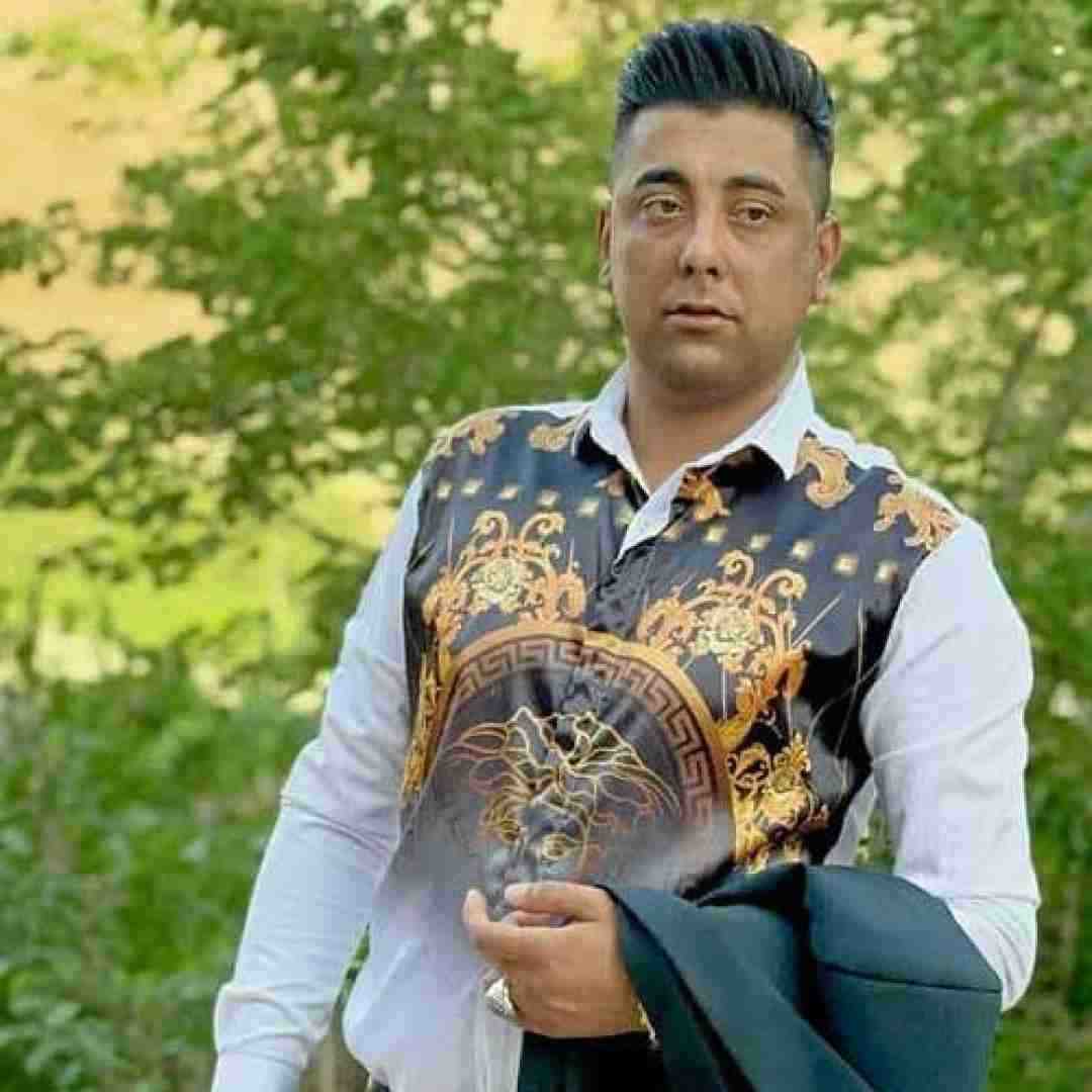 سعید کریمی ﻫﻤﺨﻮﻧﻪ ﻣﻦ دﻟﺪاده ﺑﻮدﻳﻢ ﻳﺎدﺗﻪ از اول ﻋﺸﻖ