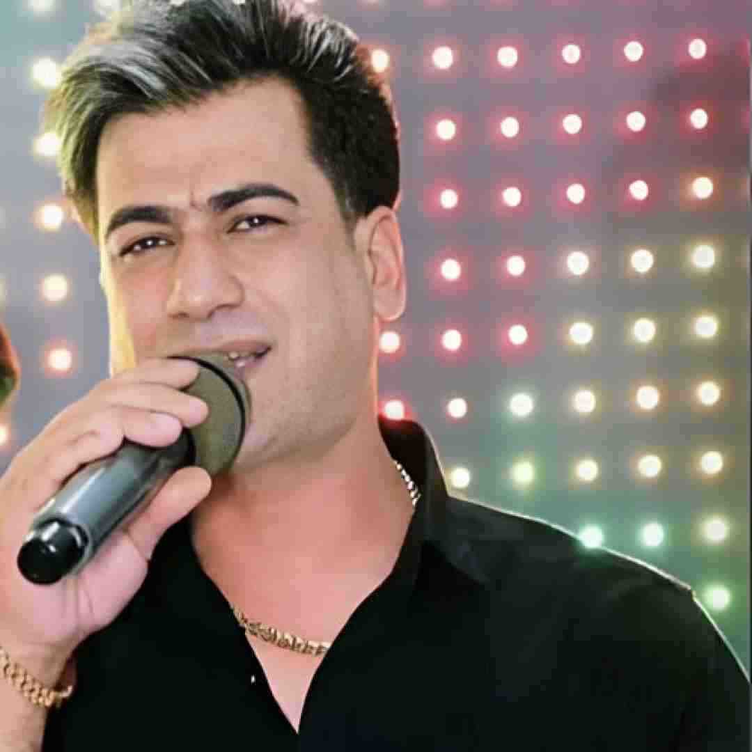 مسلم فتاحی چه موهای بلوایی شیرینی مثال قند و حلوایی