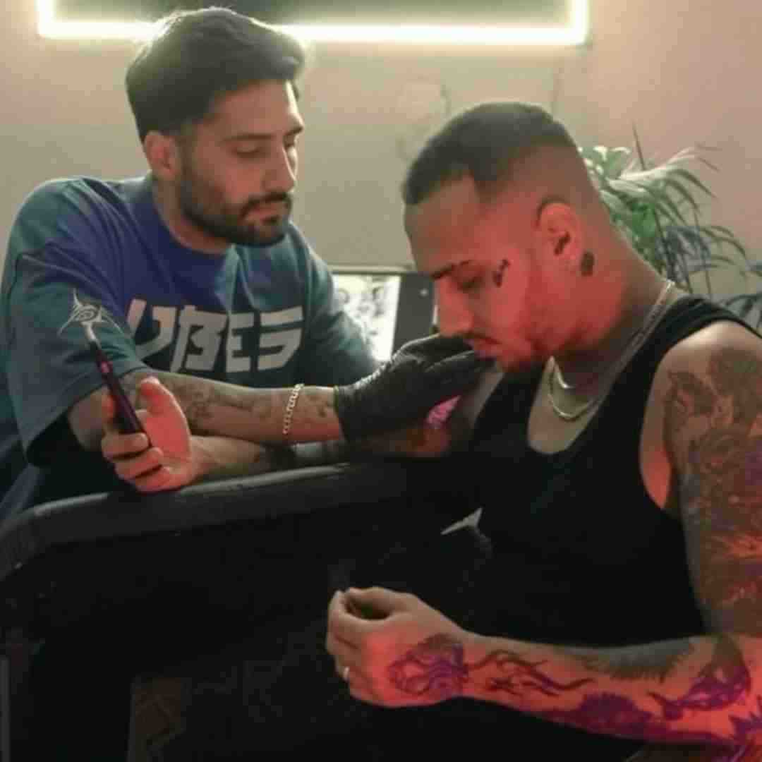 شایان یو Anniversary