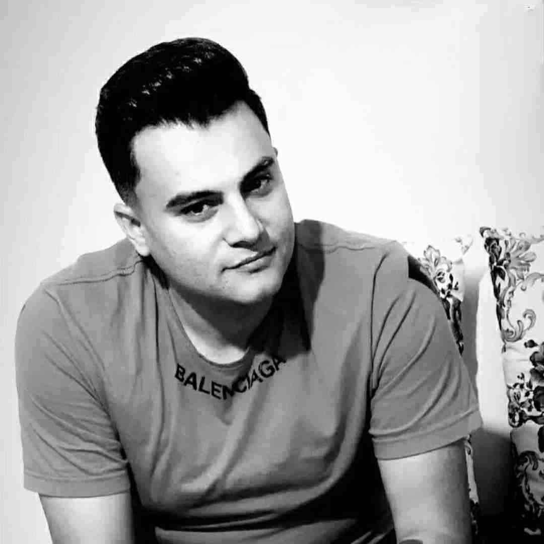 رامین کرمی افیون