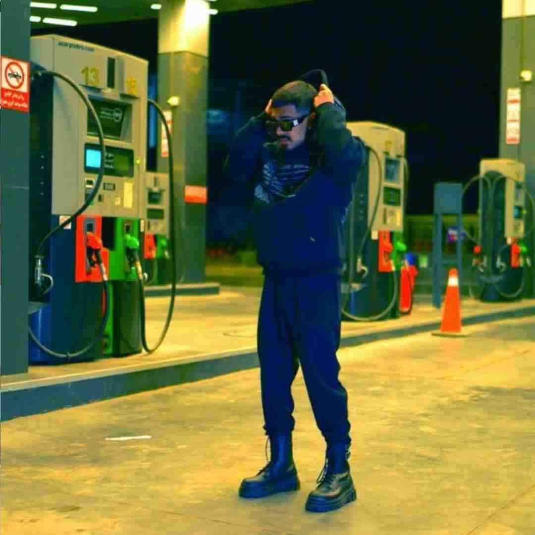 الجان رفتنو بلد باشه اما موندنی باشه»