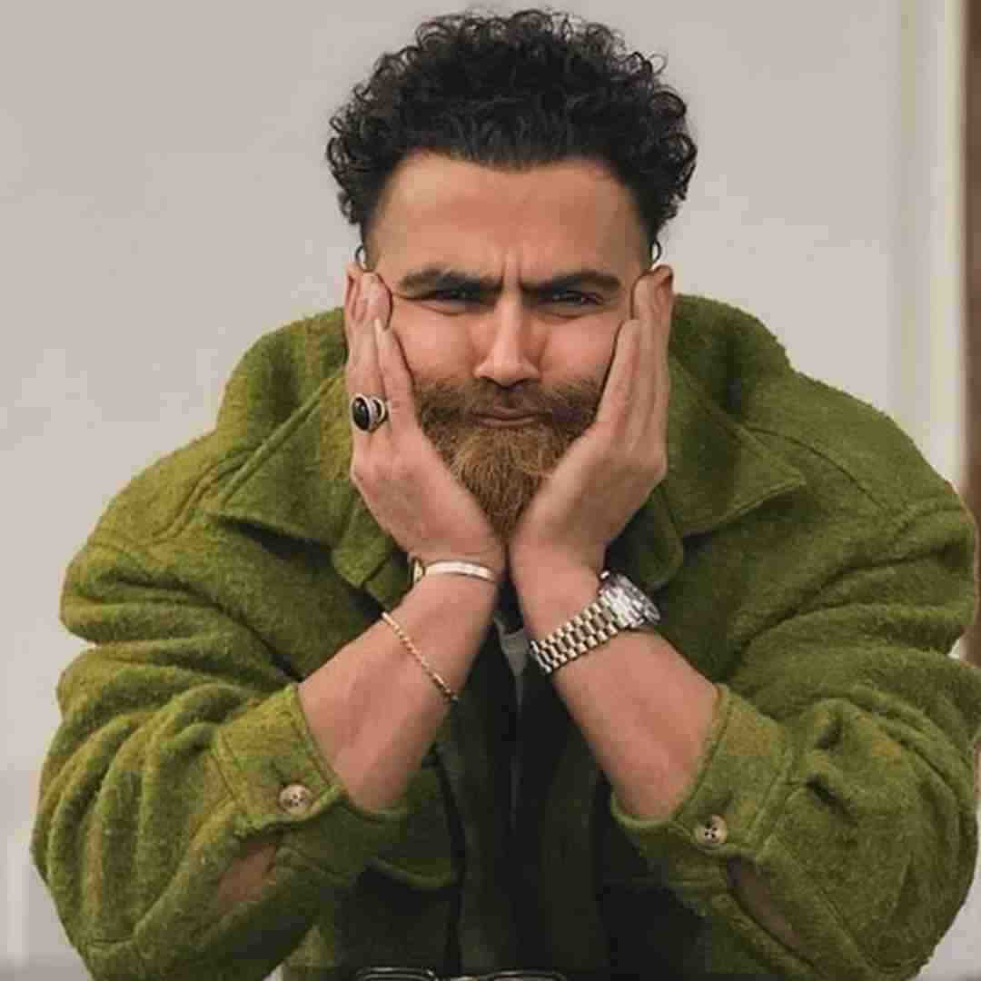 معین زد افسار ندارم من یعنی دارم و دستم نیست