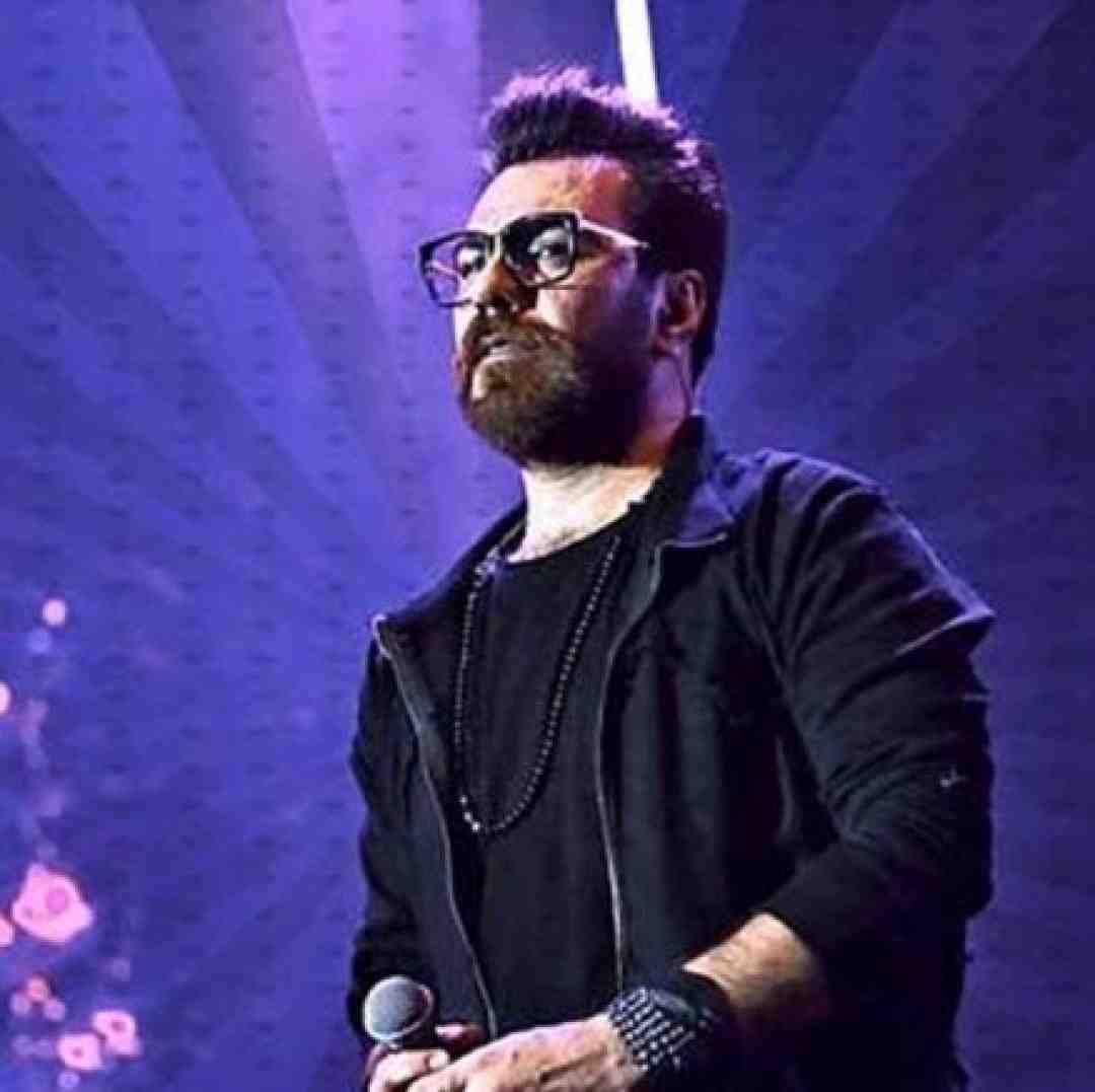 گرشا رضایی بند میاد زبونم جلو چشمات باخت دادم گمونم جلو