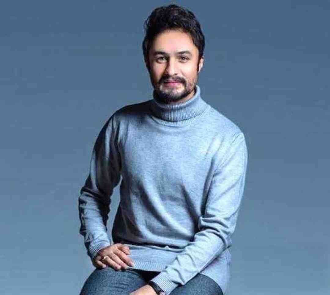 راغب من عاشق تو عاشق عجب حال قشنگی