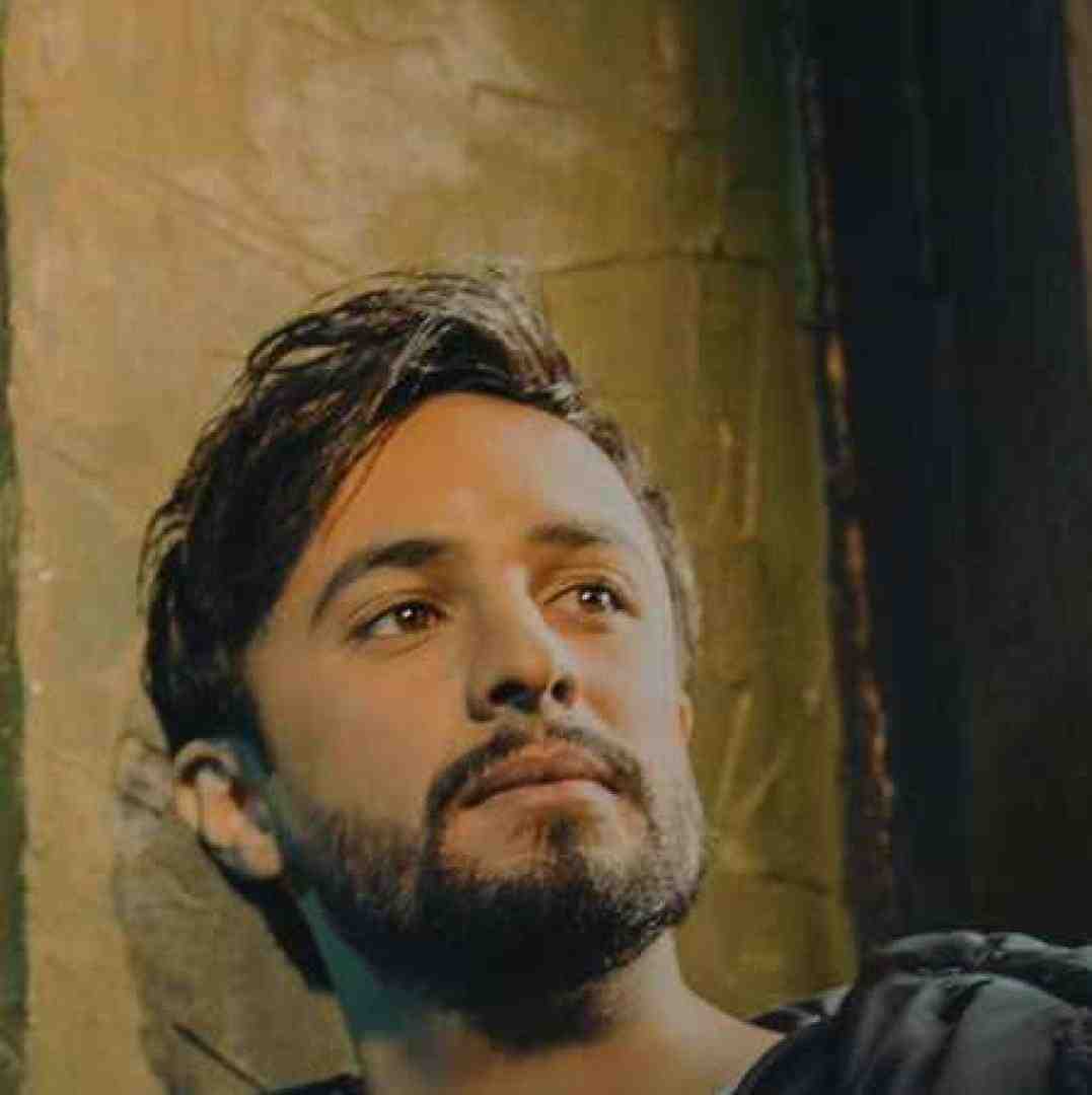 راغب به چشم اومدی بمون واسه شوق موندنه