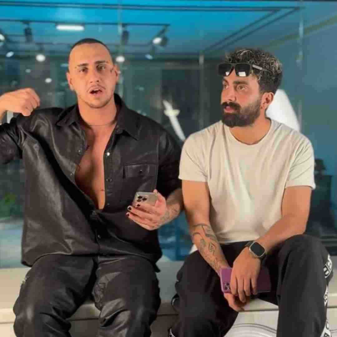 شایان یو چند روزه خونم تنها الکی میگم خوبم