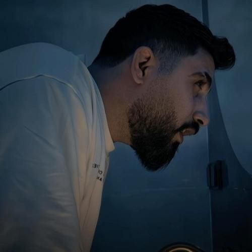 محمد امیری صدای داد و بیدادم امشو رو اعصابمه