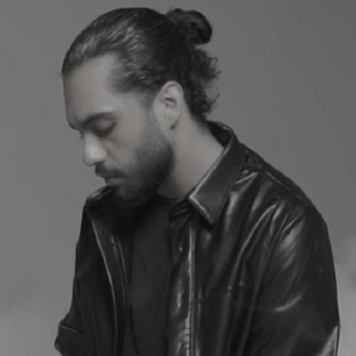 حامیم میدوﻧﻢ ﺧﻮدم دﻳﻮوﻧﻪ ﺷﺪم ﺧﻮدم میدوﻧﻢ ﻛﻪ ﺑﺪ ﺷﺪم