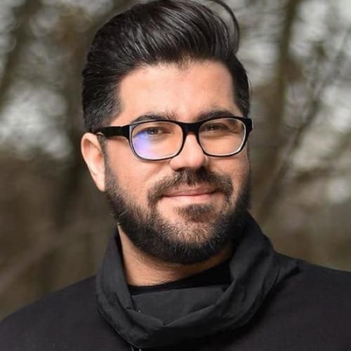 حامد همایون بوی آتیشی توی سرما مثل نم نم بارونی لب دریا