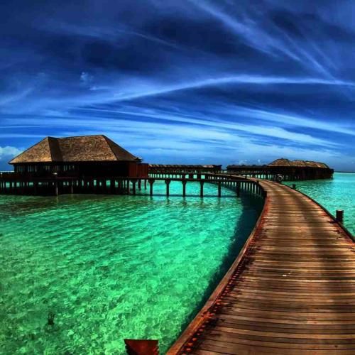 دانلود آهنگ من الکی نرسیدم دختر خوب تو میدادی من پخش میکردم