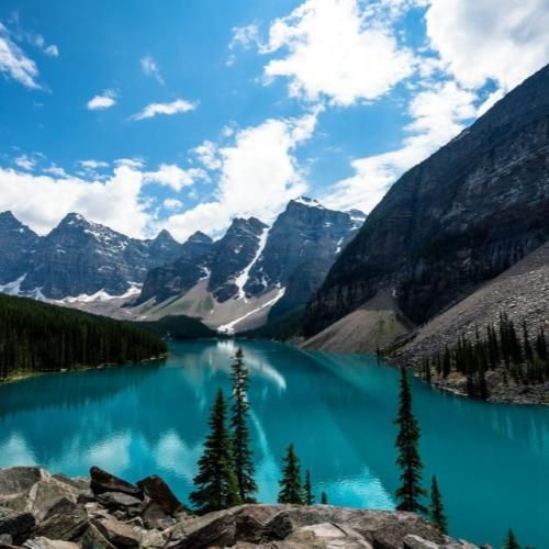 دانلود آهنگ زیر نور قرمز شهر تو چشات میدیدم آسمونو