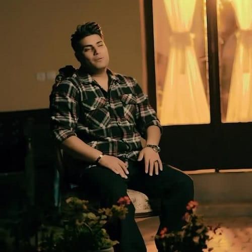 دانلود آهنگ من اندوهگین نیستم خود اندوه جهانم از امین فالجی